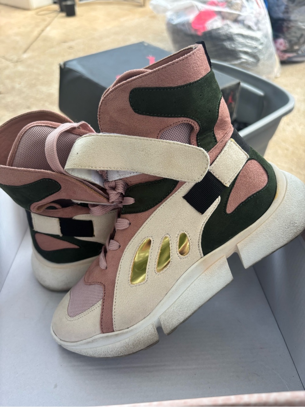 Cape Robbin Kids High-Top Sneakers in Pink, Green & Cream